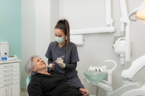 Best Emergency Tooth Extraction  in Ladoga, IN